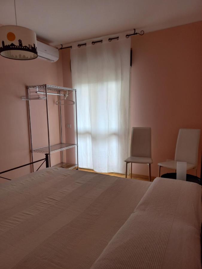 A Un Passo Da... B&B Elmas Zewnętrze zdjęcie